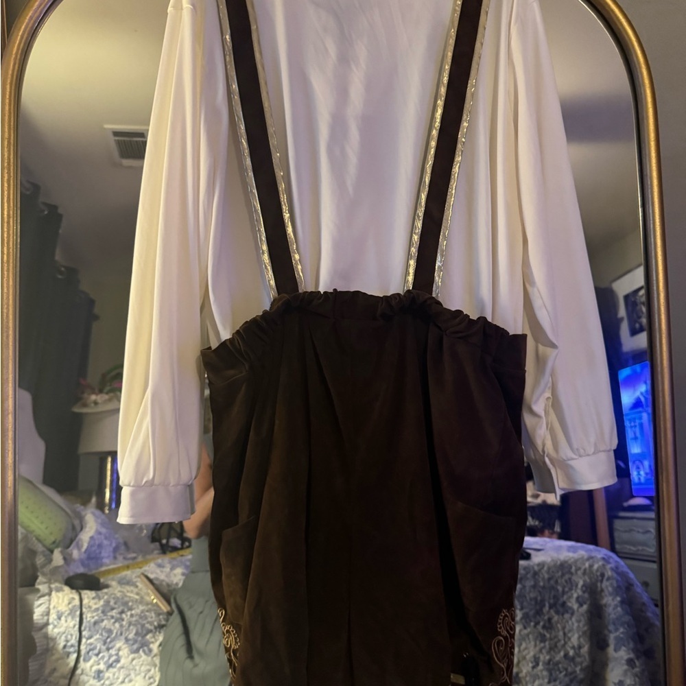 Brown Lederhosen with White Shirt - Picture 2 of 4